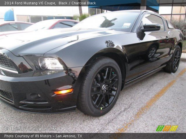 2014 Ford Mustang V6 Coupe in Black