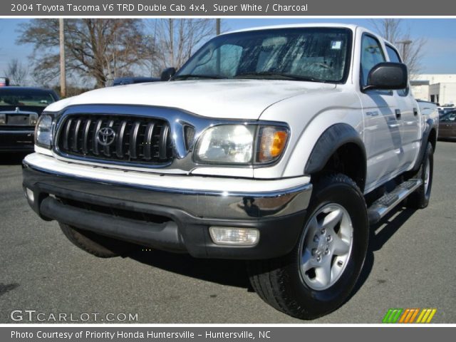 2004 Toyota Tacoma V6 TRD Double Cab 4x4 in Super White