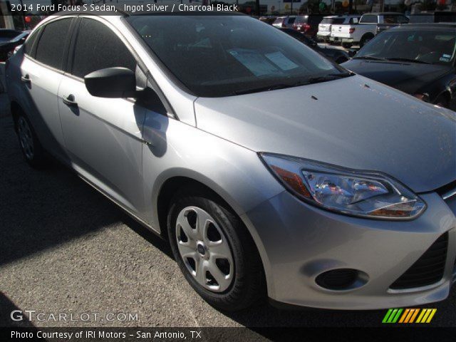 2014 Ford Focus S Sedan in Ingot Silver