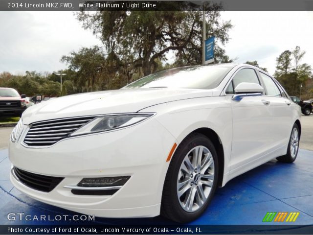 2014 Lincoln MKZ FWD in White Platinum