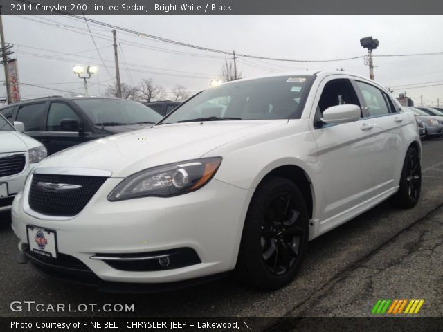 2014 Chrysler 200 Limited Sedan in Bright White