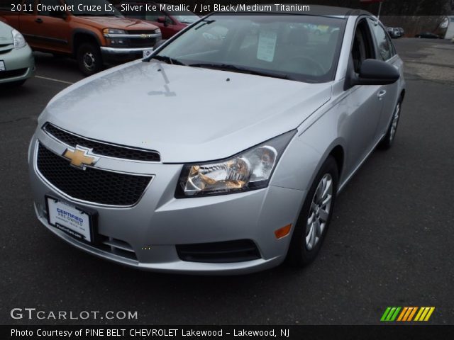 2011 Chevrolet Cruze LS in Silver Ice Metallic