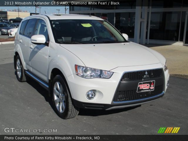 2013 Mitsubishi Outlander GT S AWD in Diamond White Pearl