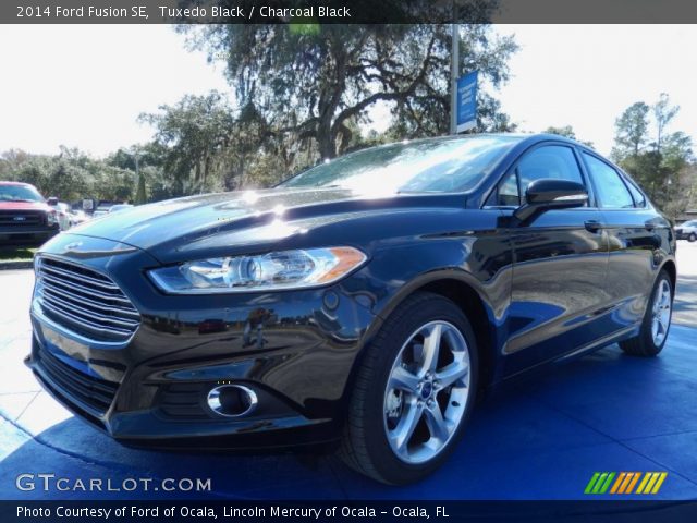 2014 Ford Fusion SE in Tuxedo Black