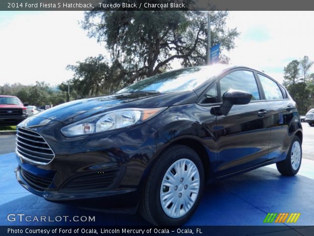 2014 Ford Fiesta S Hatchback in Tuxedo Black