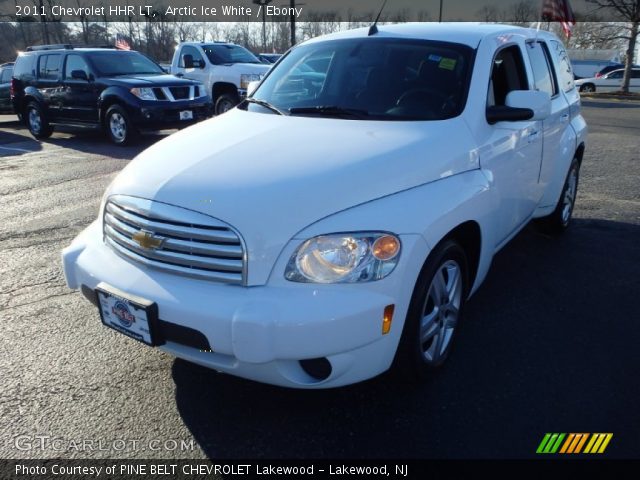 2011 Chevrolet HHR LT in Arctic Ice White