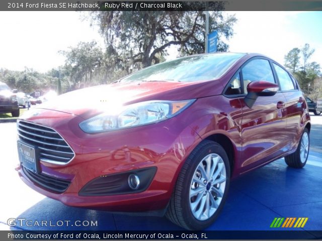 2014 Ford Fiesta SE Hatchback in Ruby Red