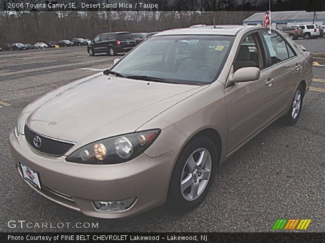 2006 Toyota Camry SE in Desert Sand Mica