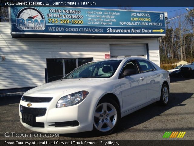 2011 Chevrolet Malibu LS in Summit White