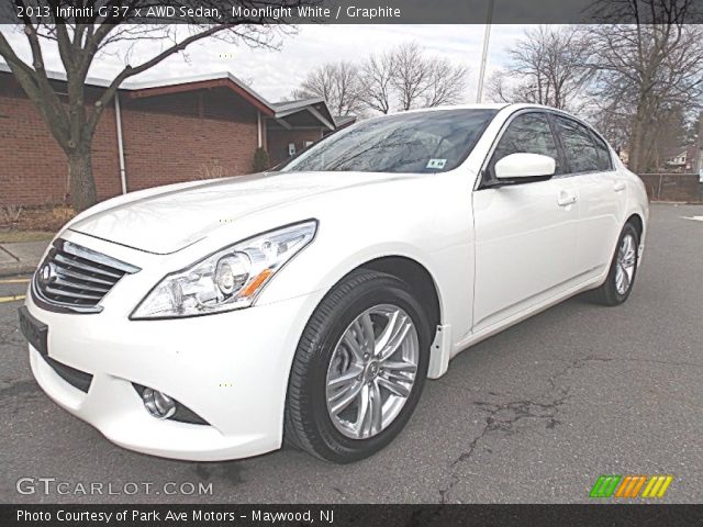 2013 Infiniti G 37 x AWD Sedan in Moonlight White