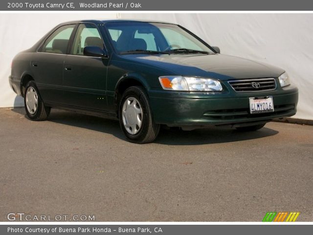 2000 Toyota Camry CE in Woodland Pearl