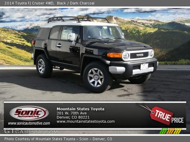 2014 Toyota FJ Cruiser 4WD in Black