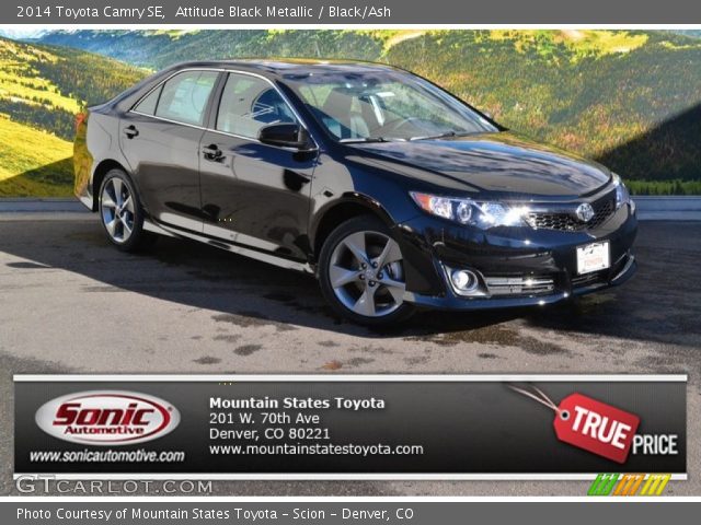 2014 Toyota Camry SE in Attitude Black Metallic