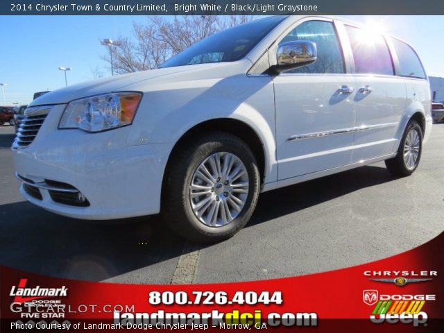 2014 Chrysler Town & Country Limited in Bright White