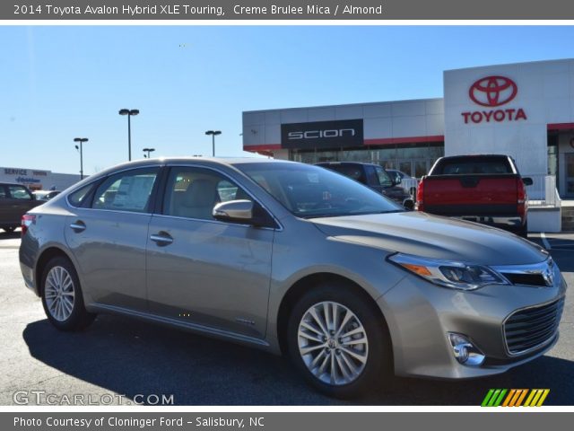 2014 Toyota Avalon Hybrid XLE Touring in Creme Brulee Mica