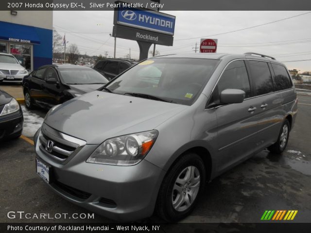 2007 Honda Odyssey EX-L in Silver Pearl Metallic