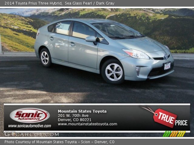 2014 Toyota Prius Three Hybrid in Sea Glass Pearl