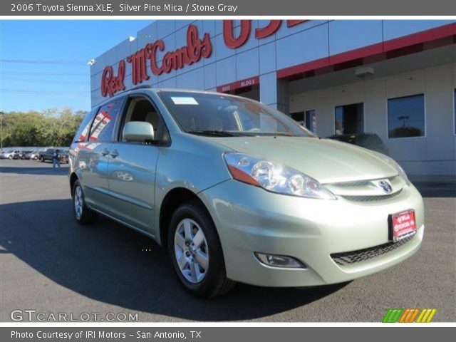 2006 Toyota Sienna XLE in Silver Pine Mica