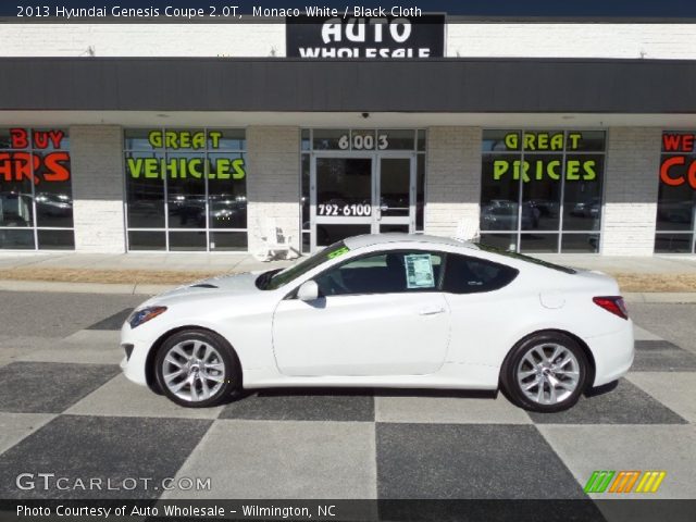 2013 Hyundai Genesis Coupe 2.0T in Monaco White