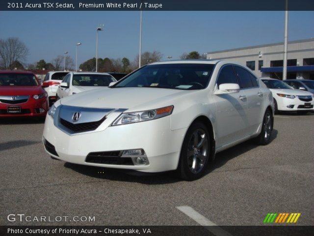 2011 Acura TSX Sedan in Premium White Pearl