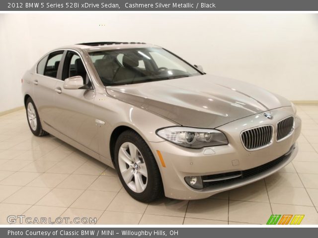 2012 BMW 5 Series 528i xDrive Sedan in Cashmere Silver Metallic