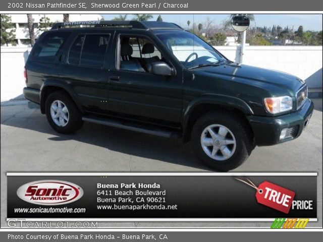 2002 Nissan Pathfinder SE in Sherwood Green Pearl