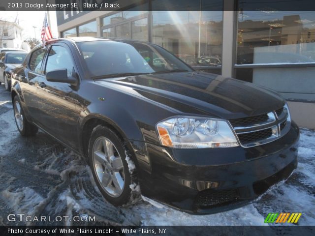 2013 Dodge Avenger SE in Black