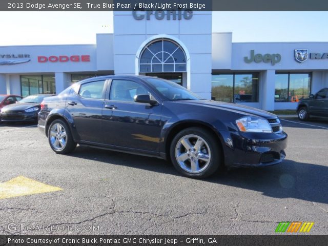 2013 Dodge Avenger SE in True Blue Pearl