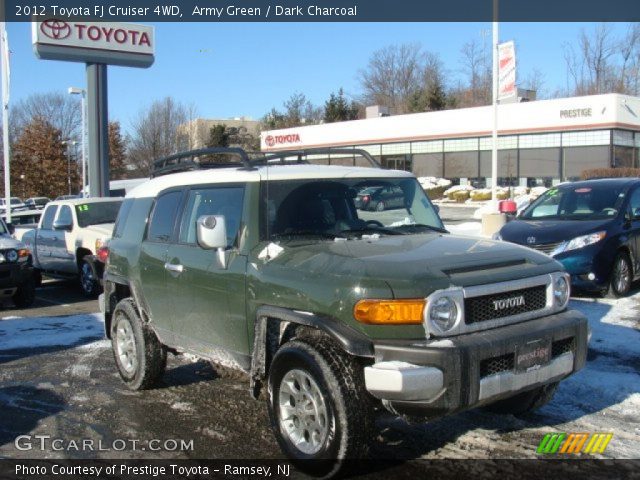 2012 Toyota FJ Cruiser 4WD in Army Green