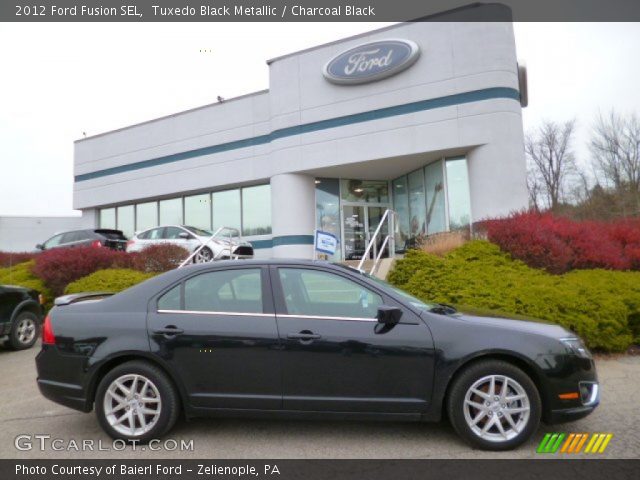 2012 Ford Fusion SEL in Tuxedo Black Metallic