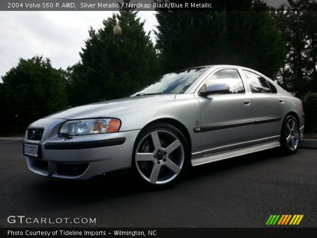 2004 Volvo S60 R AWD in Silver Metallic