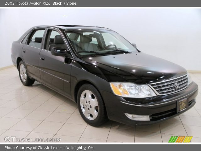 2003 Toyota Avalon XLS in Black