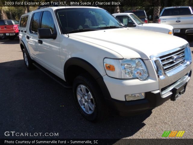 2009 Ford Explorer Sport Trac XLT in White Suede