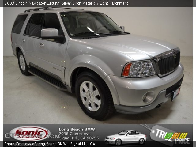 2003 Lincoln Navigator Luxury in Silver Birch Metallic
