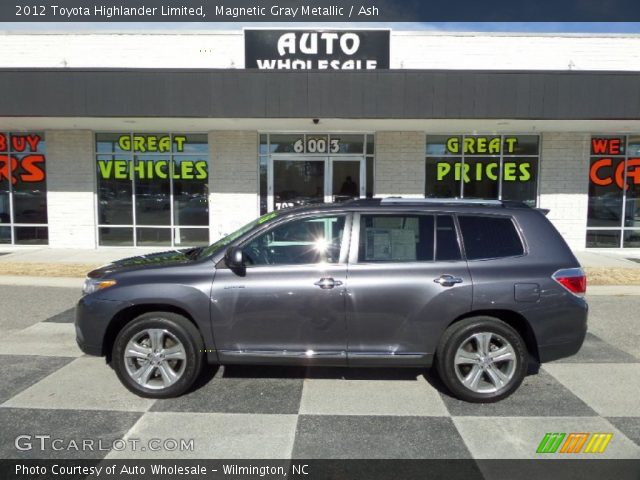 2012 Toyota Highlander Limited in Magnetic Gray Metallic