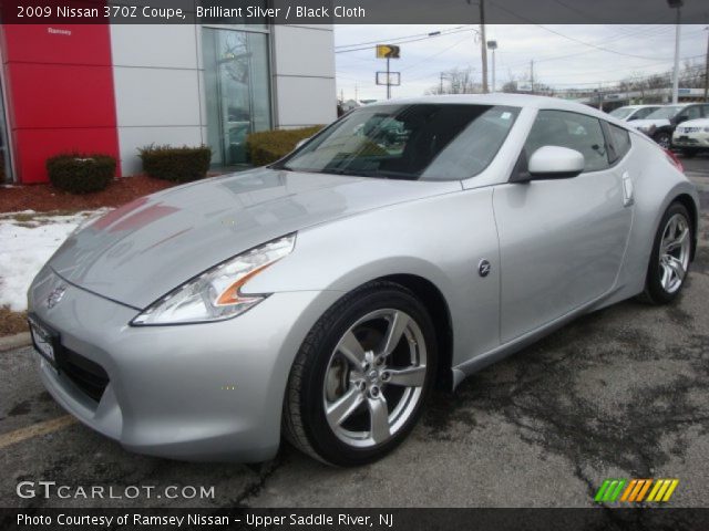 2009 Nissan 370Z Coupe in Brilliant Silver