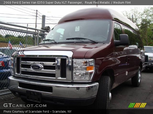 2009 Ford E Series Van E350 Super Duty XLT Passenger in Royal Red Metallic