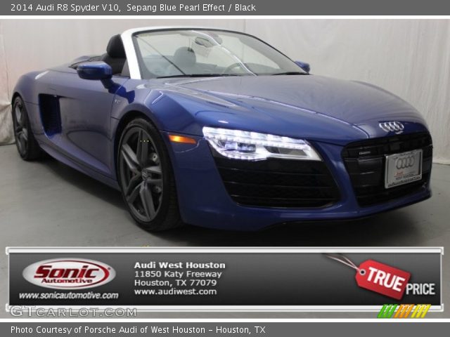 2014 Audi R8 Spyder V10 in Sepang Blue Pearl Effect