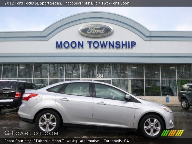 2012 Ford Focus SE Sport Sedan in Ingot Silver Metallic