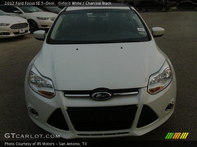 2012 Ford Focus SE 5-Door in Oxford White