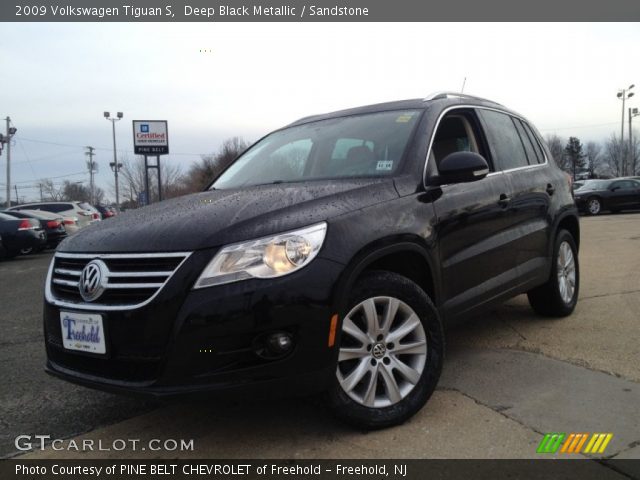 2009 Volkswagen Tiguan S in Deep Black Metallic