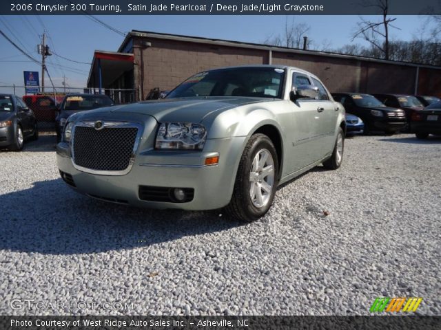 2006 Chrysler 300 Touring in Satin Jade Pearlcoat