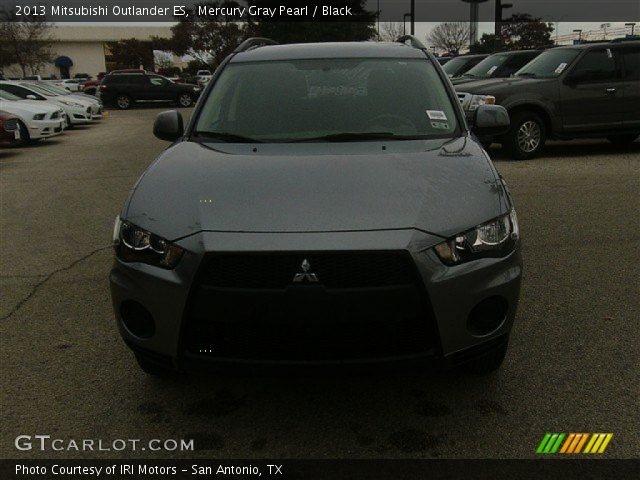 2013 Mitsubishi Outlander ES in Mercury Gray Pearl
