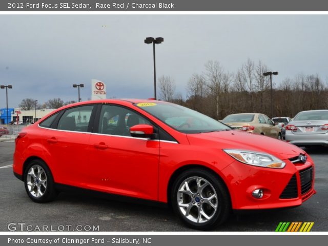 2012 Ford Focus SEL Sedan in Race Red