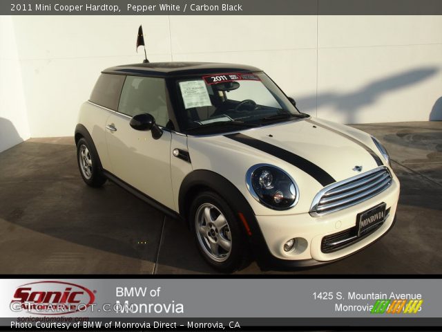 2011 Mini Cooper Hardtop in Pepper White