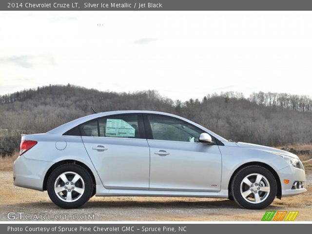 2014 Chevrolet Cruze LT in Silver Ice Metallic