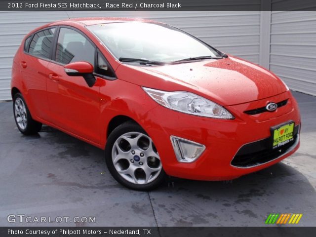 2012 Ford Fiesta SES Hatchback in Race Red