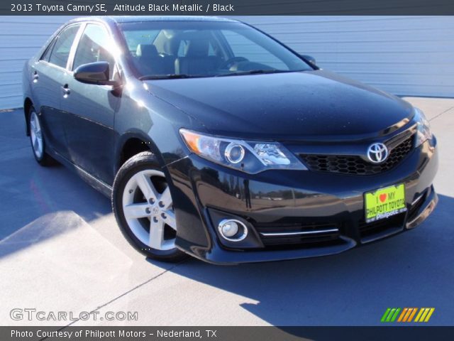 2013 Toyota Camry SE in Attitude Black Metallic