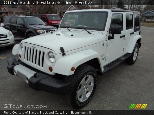 2012 Jeep Wrangler Unlimited Sahara 4x4 in Bright White