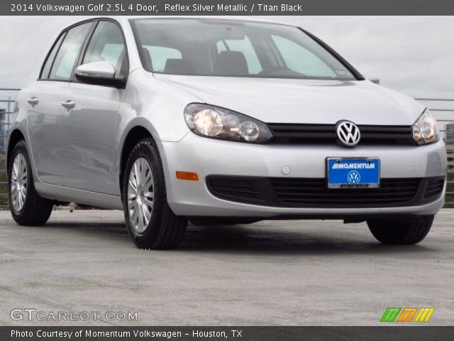 2014 Volkswagen Golf 2.5L 4 Door in Reflex Silver Metallic